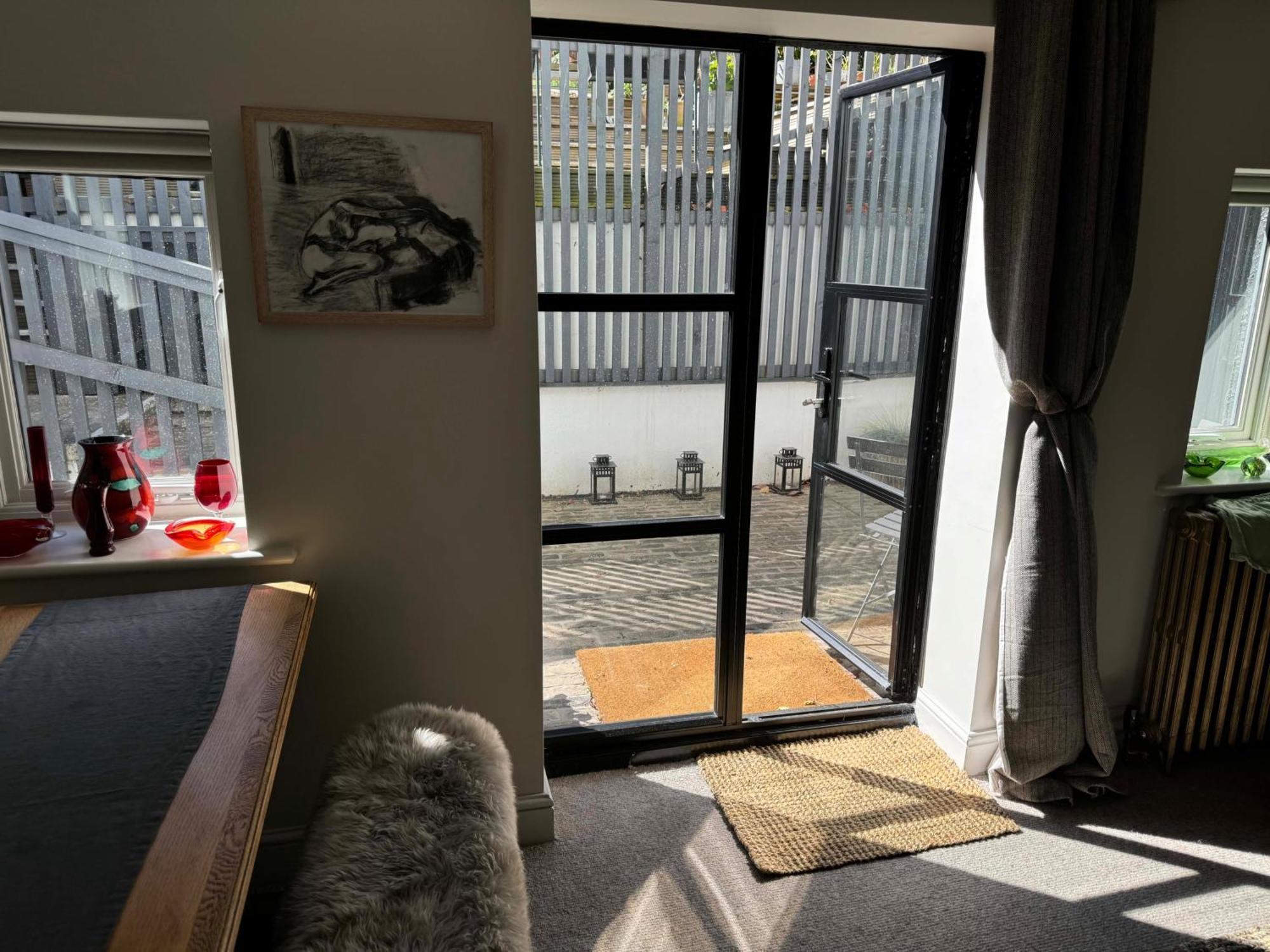Artists Hideaway Apartment Battle Bagian luar foto