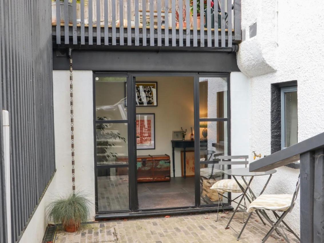 Artists Hideaway Apartment Battle Bagian luar foto